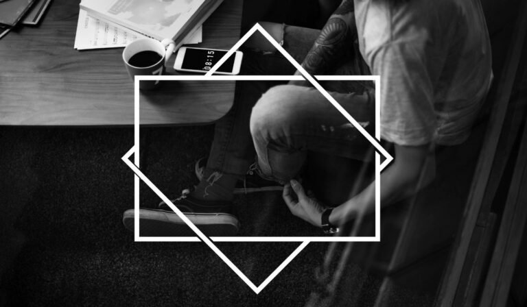 Create Minimalist and Modern Designs with CapCut Photo Editor