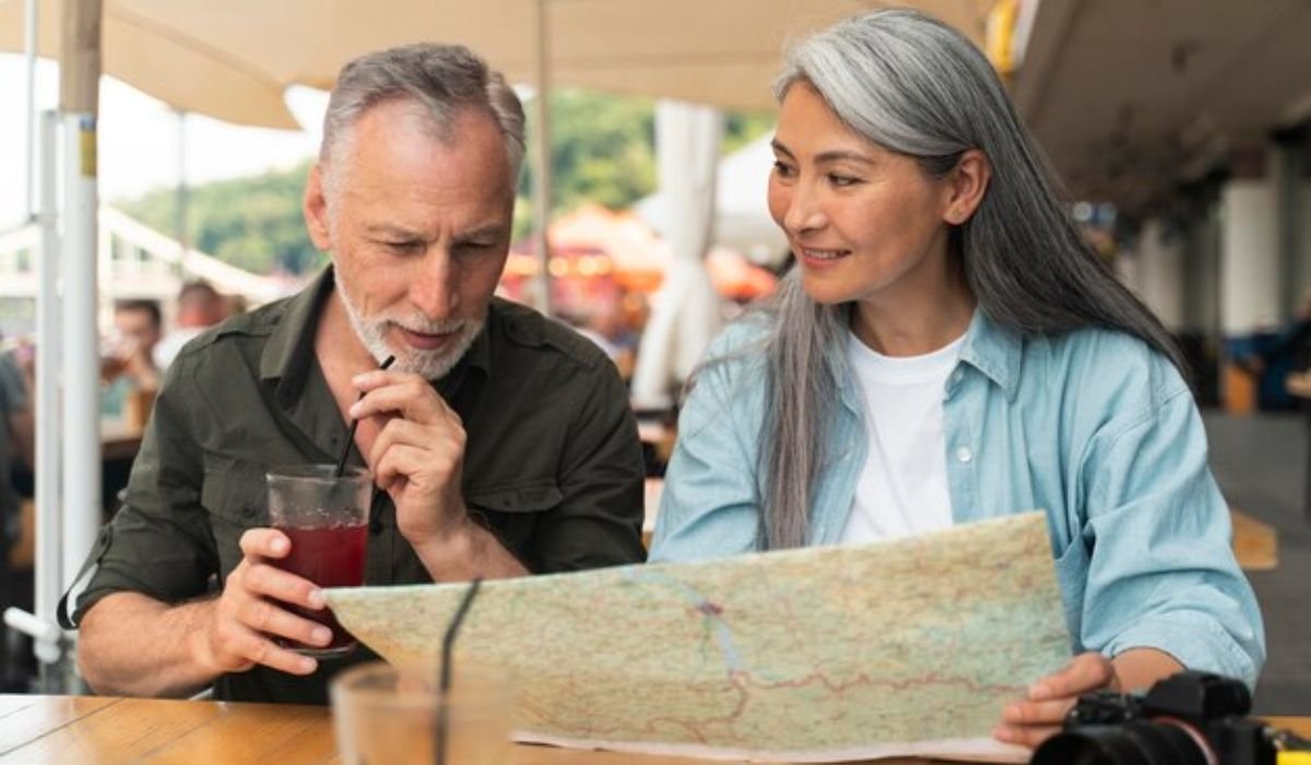 Better with Age: The Benefits and Drawbacks to Dating an Older Man