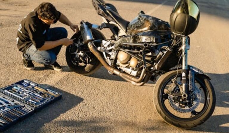 What to Do Immediately After a Fresno Motorcycle Crash