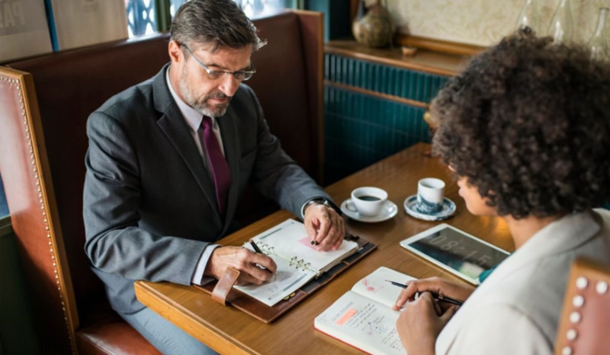 Why Is It Crucial To Hire Experienced Custody Lawyer? 3 Why Is It Crucial To Hire Experienced Custody Lawyer?