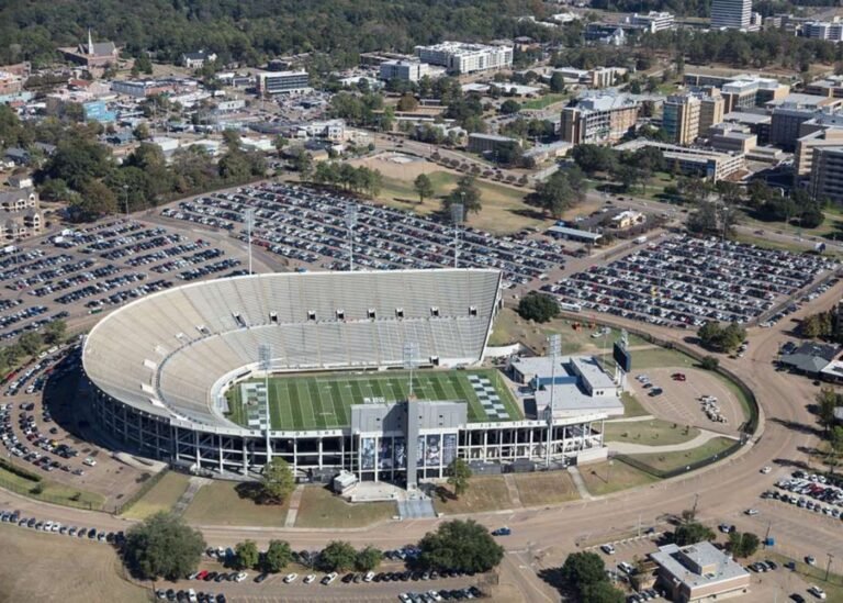 U.S. Cities That Deserve a Pro Sports Team