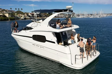 Corporate Yacht Charter: The Ultimate Venue for Business Entertainment and Incentive Travel