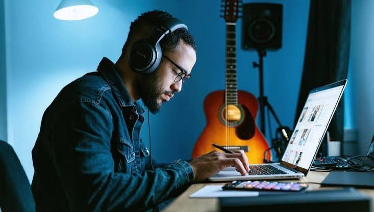 Why Personal Finance YouTubers Are Finally Thinking About Audio — and What AI Music Changes Why Personal Finance YouTubers Are Finally Thinking About Audio — and What AI Music Changes