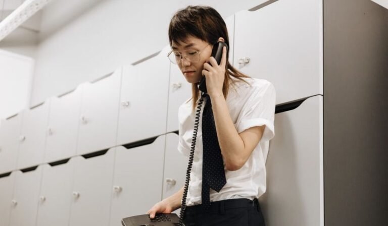 6 Strategies for Managing High Call Volumes During Peak Seasons 6 Strategies for Managing High Call Volumes During Peak Seasons