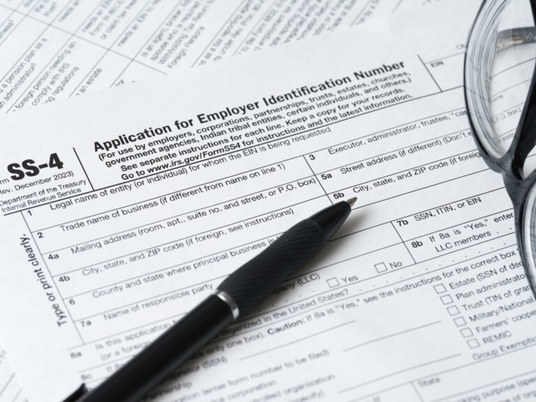 The 6 Best Michigan LLC Filing Services and DIY Options for 2026, Compared on Fee and Registered Agent